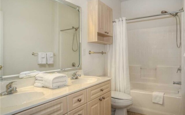 Magnolia Pointe 302-4820