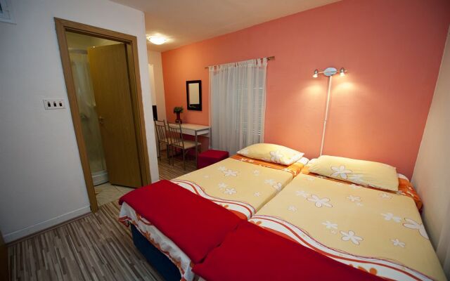 Rooms Damira Split