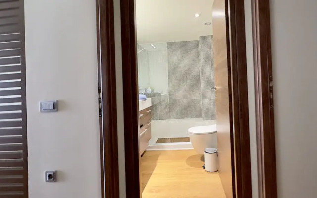 Captain's Luxury Suite