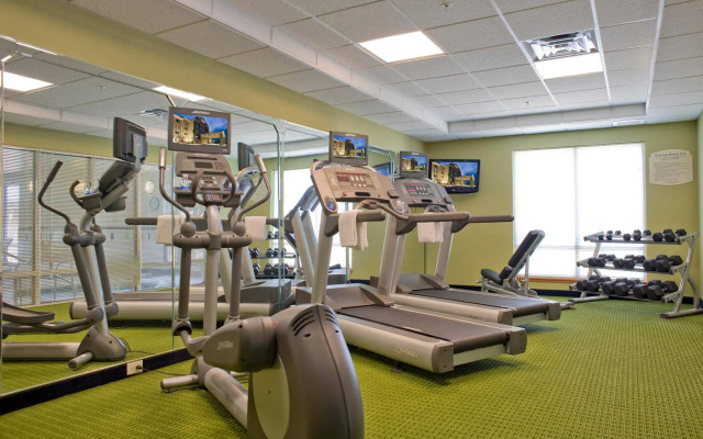 Fairfield Inn & Suites by Marriott Commerce