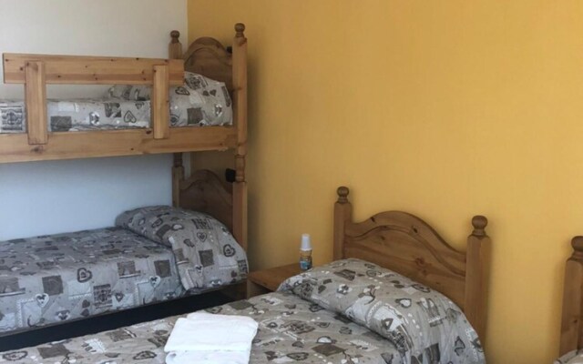 Cascina Monte Diviso - Hostel