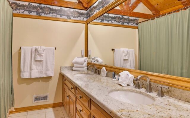 Bearfoot Lodge #2030