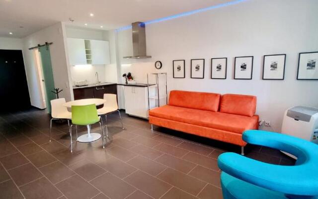 Bissone Apartment