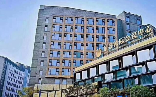 Parkview International Hotel