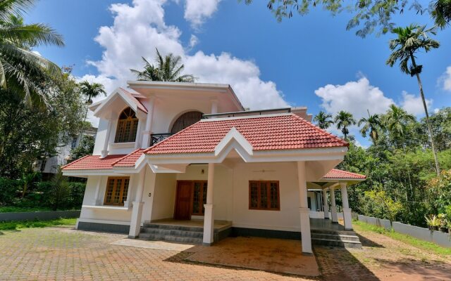 OYO 19489 Home Nature View 2BHK Sultan Bathery