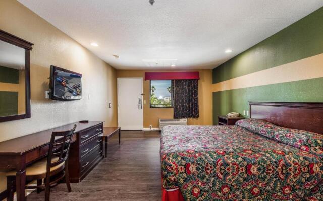 Budget Inn Anaheim / Santa Fe Springs