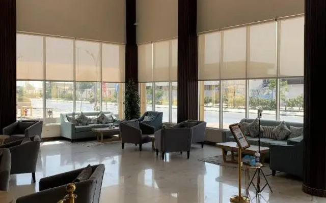 Lolia Hotel