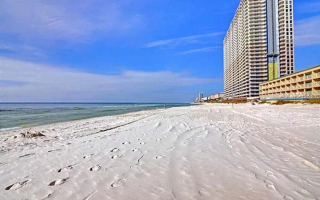 Sterling Breeze 204 - 1641903