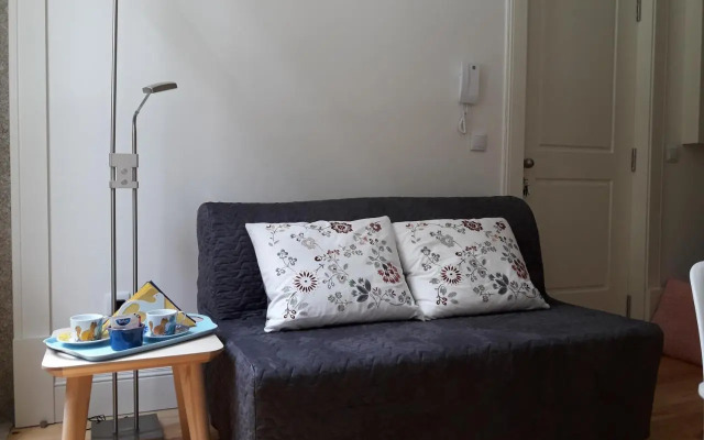 Oporto Cosy Apartment at Alegria