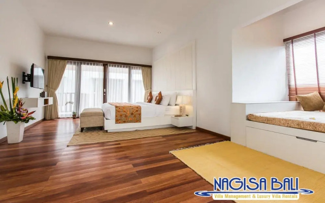 Club Corner Residence by Nagisa Bali