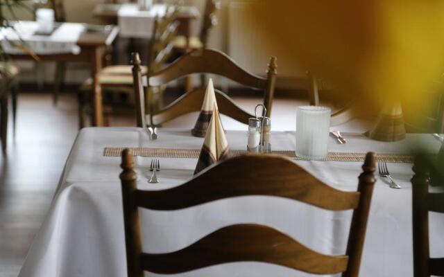 Ummen Hotel&Restaurant