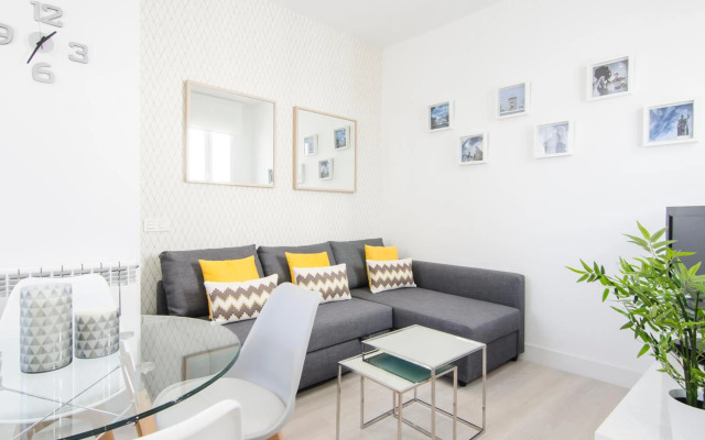 Minty Stay - Jose Ortega y Gasset