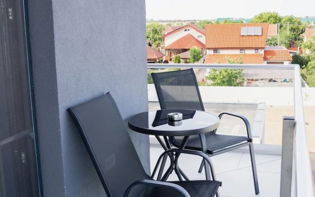 M City Aparthotel