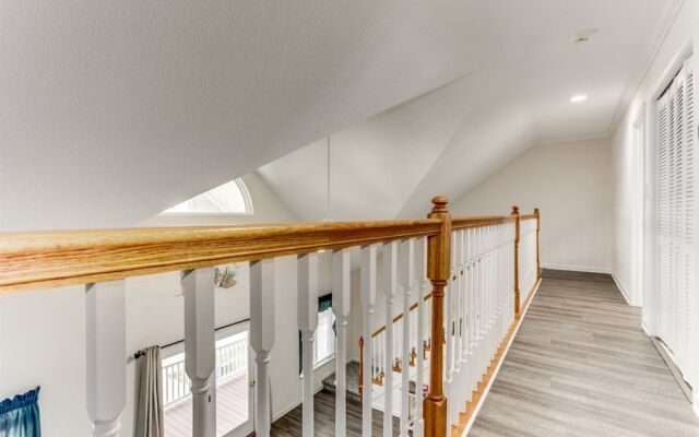 4102 South Ocean Blvd by Escape