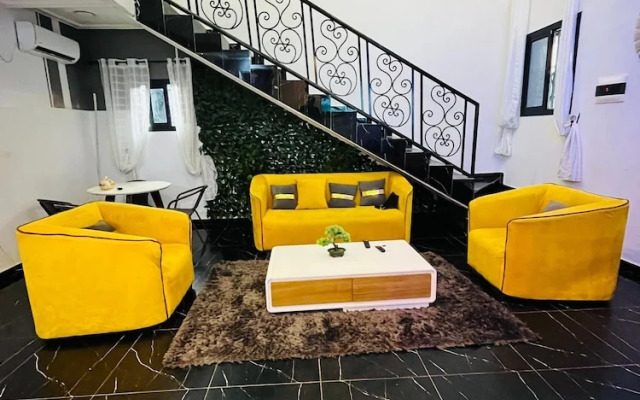 Residence Tade