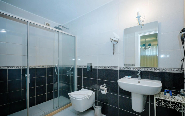 Erendira Hotel - Special Class