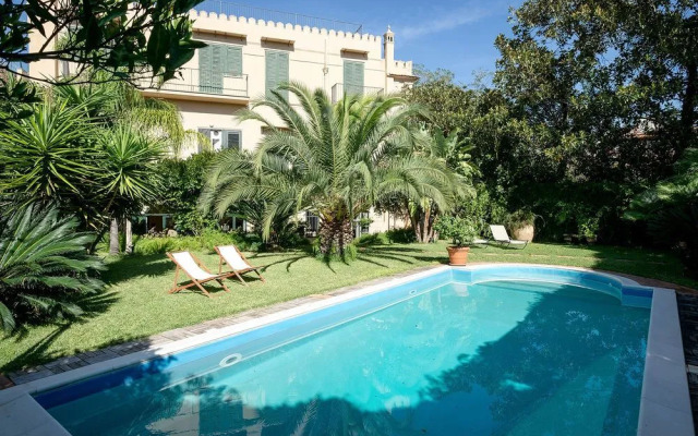 Suitelowcost Villa Bagheria