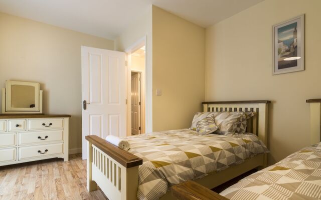 Seagulls Nest 2 Bedroom Apartment Tenby