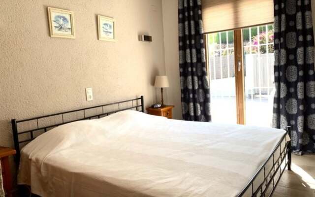 Charming 3 Bedr Villa Granadella Javea