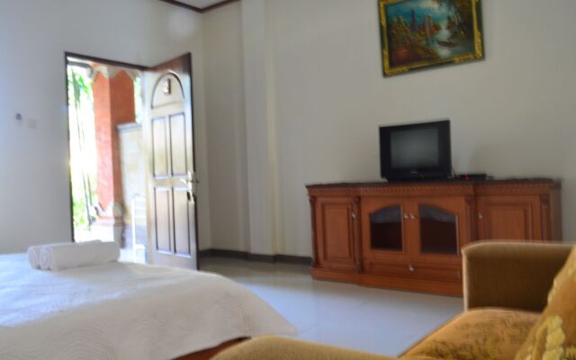 Puri Anom Guest House