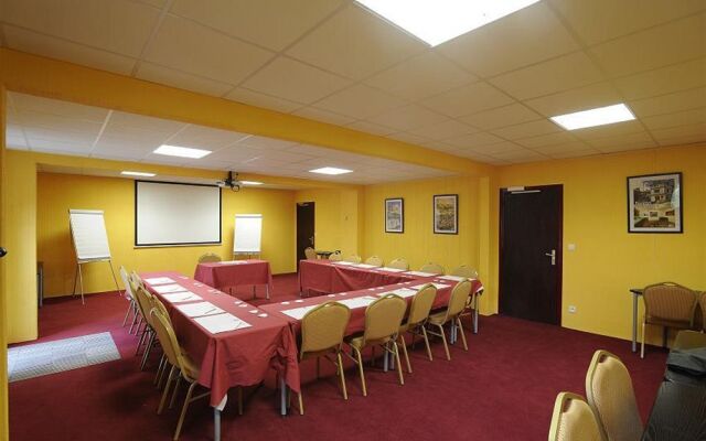 Citotel Le Cedre