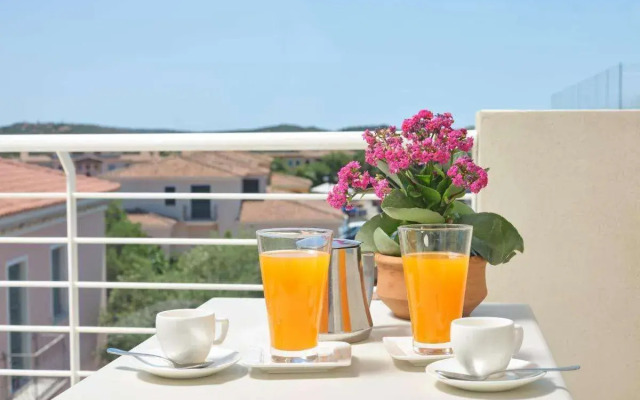Felix Hotel Residence Porto San Paolo
