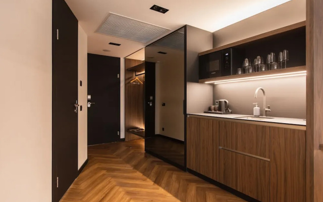 Dvor Podznoeva Studios and Apartments