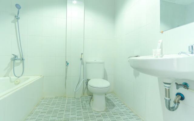 OYO 2073 Grand Inn Hotel Lombok