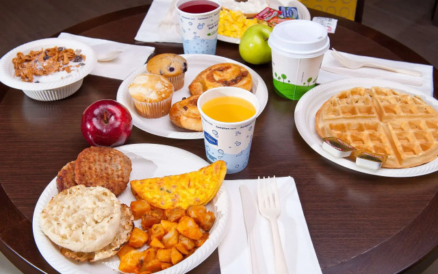 Hampton Inn by Hilton Shelton