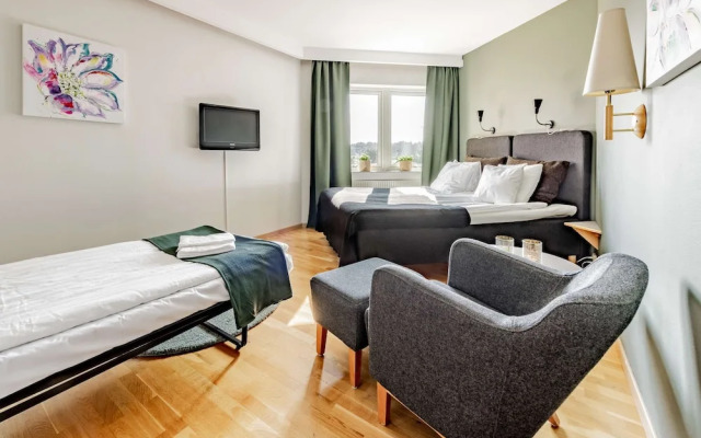 Best Western Hotel 23