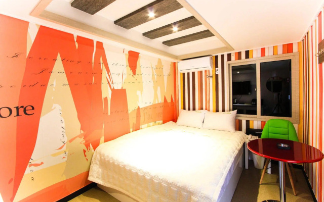 M2 motel