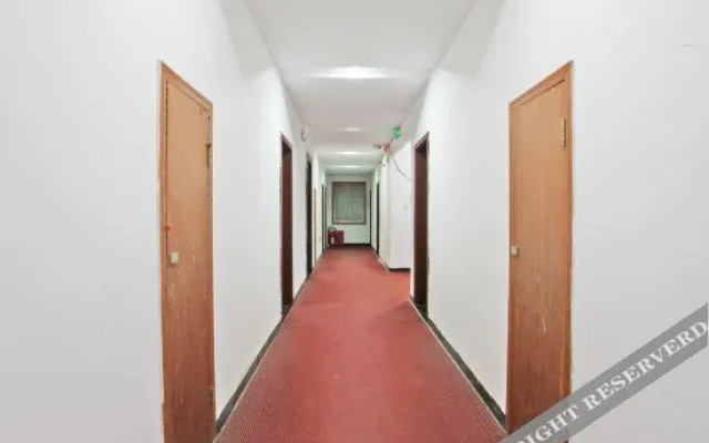 OYO Yiyang Tianhe Hotel