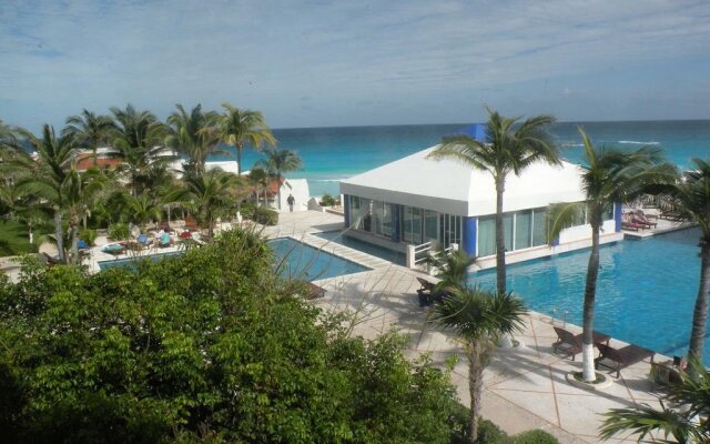 Cancun Beach Rentals & Bachelor Party Destination Cancun