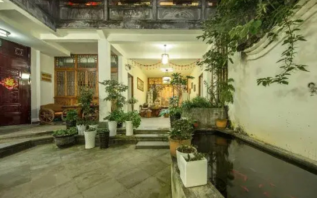 Snail Inn (Tengchong)
