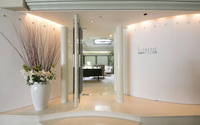 Aoyama Garden Resort Rosa Blanca