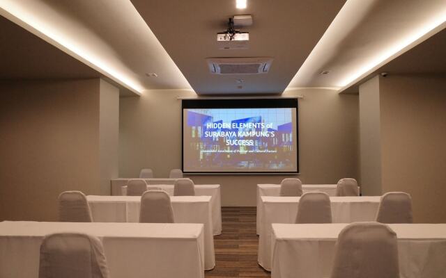 The Rise Suites Hotel Chiang Mai