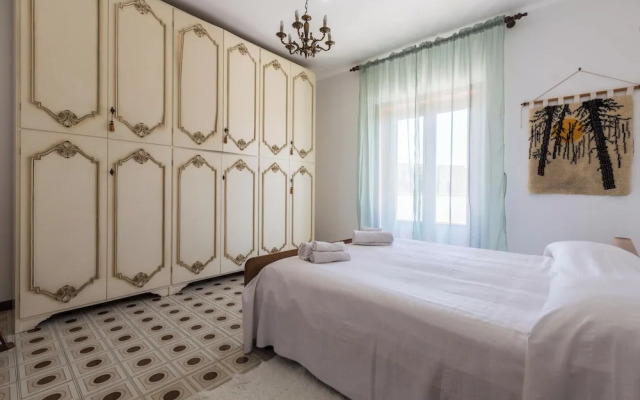 3991 Villa Bea by Barbarhouse