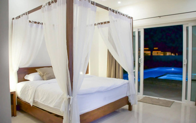 Tulip House Pool Villa Hua Hin