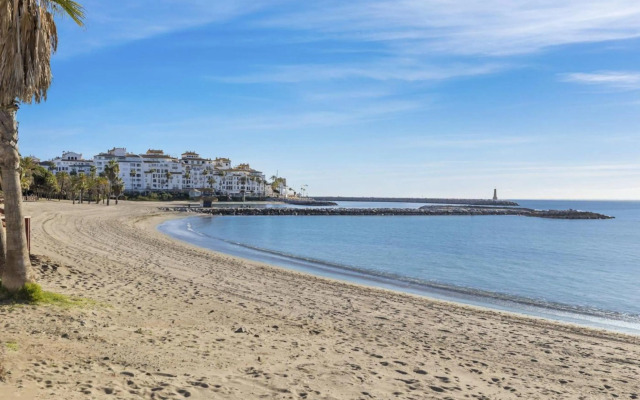 Estudio En Medina Garden Ref. 212