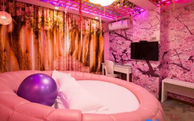 Yuexia Hetang Hotel (North Renmin Road Store, Zhoushan)