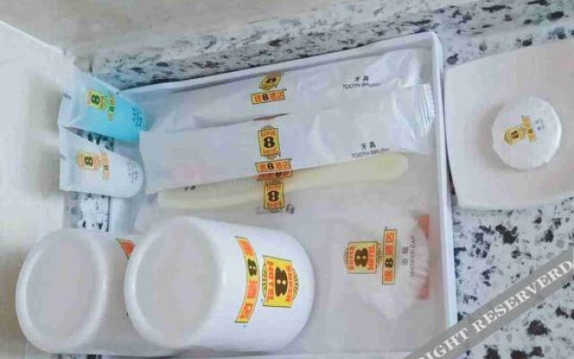 Super 8 Hotel (Hengshui Qianjin Street North Railway Station)