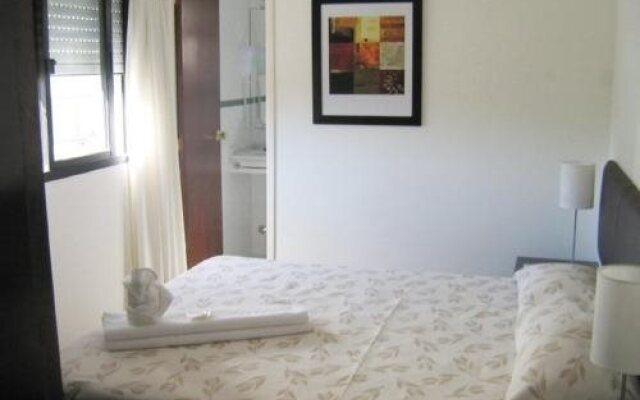 Hotel Genoves