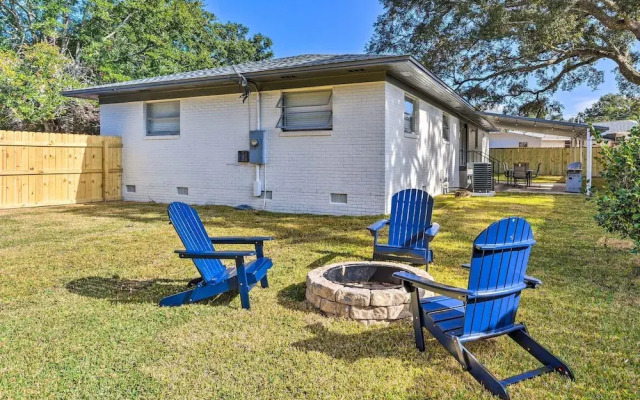 Stylish Pensacola Retreat w/ Patio & Grill!