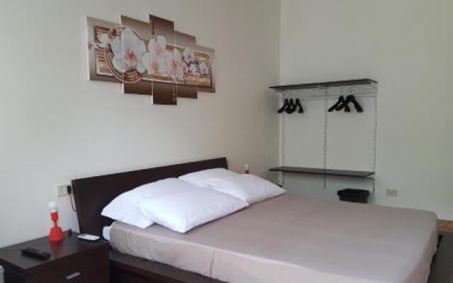 Borgo Dei Centurione