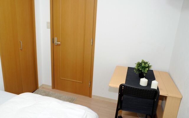 Genesis Apartments - Ebisu Building