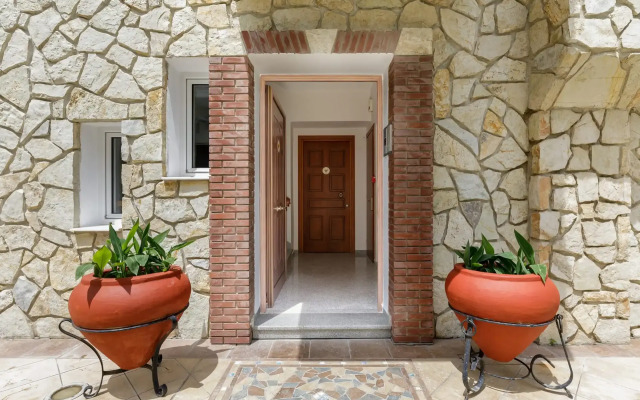 Agyra Seaview Hotel by Panel Hospitality