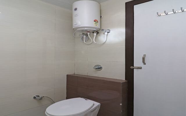 OYO 10414 Hotel Tushar Residency