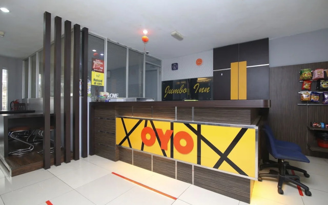OYO 90136 Jumbo Inn