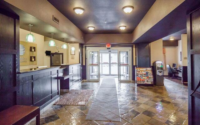 Prairie Moon Inn Sylvan Lake