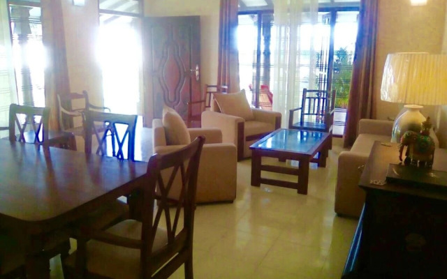 NALENDRA Beachfront villa